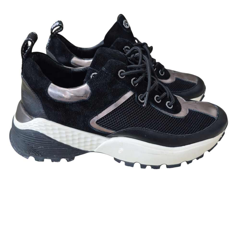 Wishbone Black and Silver Platform Ladies Sneakers